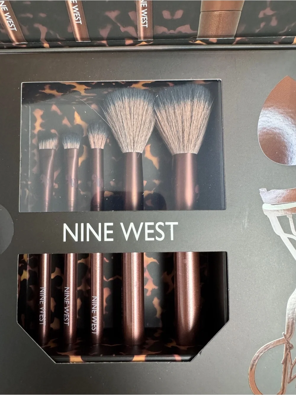 Nine West complete piece